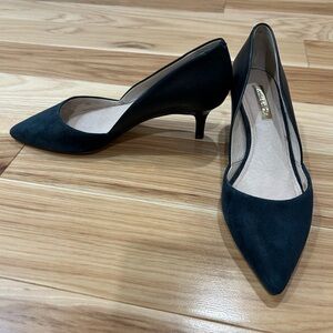 Elegant  Navy Blue Suede & Leather Heels